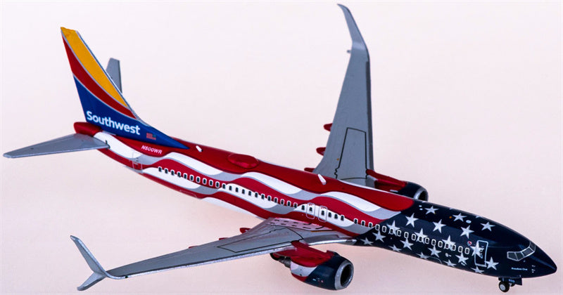 Geminijets Southwest Airlines Boeing 737-800 N500WR Freedom One 1:400 Diecast Model view 1
