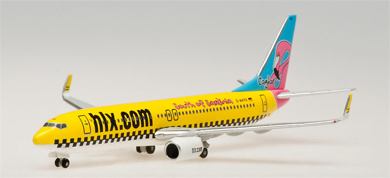 Herpa Hapag-Lloyd Express Boeing 737-800 D-AHFX 1:500 Diecast Model view 3