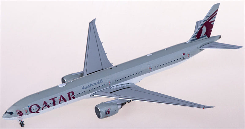 NG Models Qatar Boeing 777-300ER A7-BEE 1:400 Diecast Model view 2
