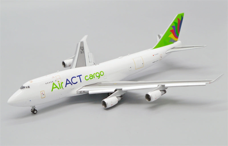 JC Wings Air ACT Cargo Boeing 747-400 TC-ACG Flaps Down 1:400 Diecast Model view 1