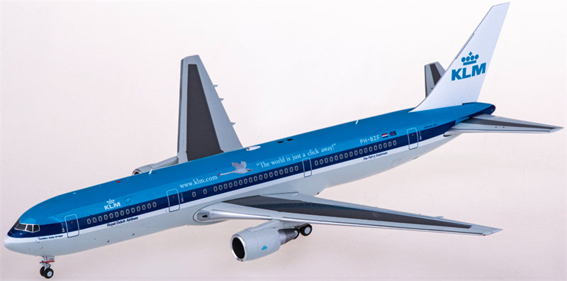 JC Wings KLM Boeing 767-300 PH-BZF 1:200 Diecast Model view 1