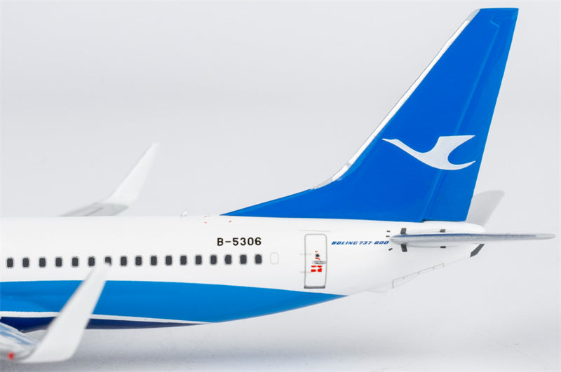 NG Models XiamenAir Boeing 737-800 B-5306 1:400 Diecast Model view 4