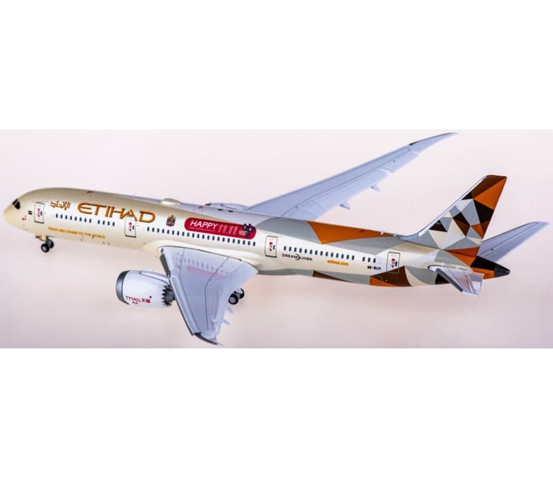 JC Wings Etihad Airways Boeing 787-9 A6-BLM Flaps down 1:400 Aircraft Pre-built  Airliner Model Display