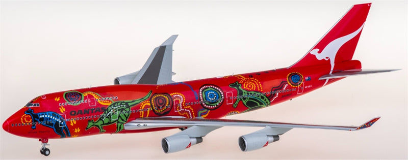 JC Wings Qantas Airways Boeing 747-400 VH-OEJ 1:200 Diecast Model view 2
