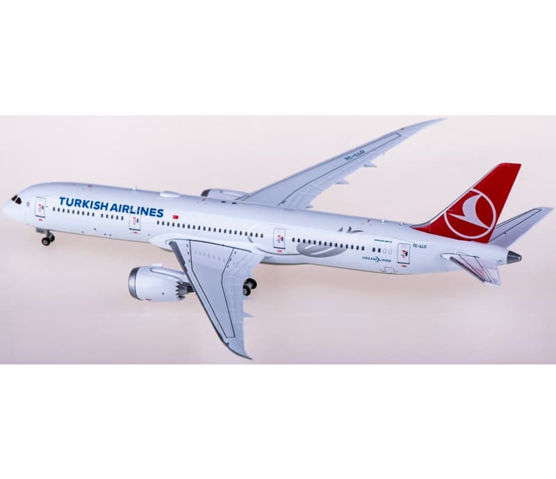 Geminijets Turkish Airlines Boeing 787-9 TC-LLO 1:400 Aircraft Pre-built  Airliner Model Display