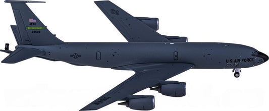 Geminijets USAF Boeing KC-135R Stratotanker 62-3528 1:400 Diecast Model view 1