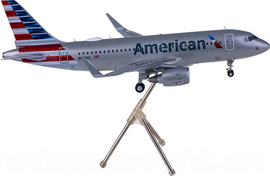 Geminijets American Airlines Airbus A319 N93003 1:200 Diecast Model view 1