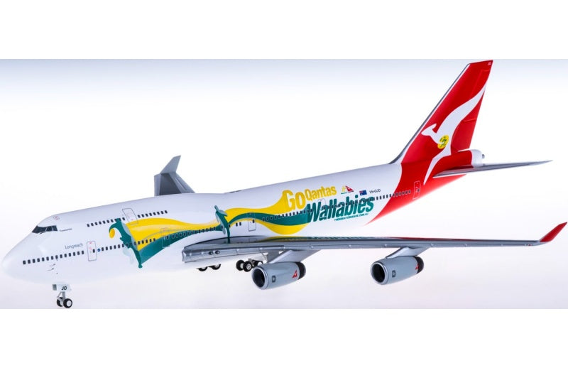 Herpa Qantas Boeing 747-400 VH-OJO Rugby livery 1:200 Aircraft Pre-built  Airliner Model Display