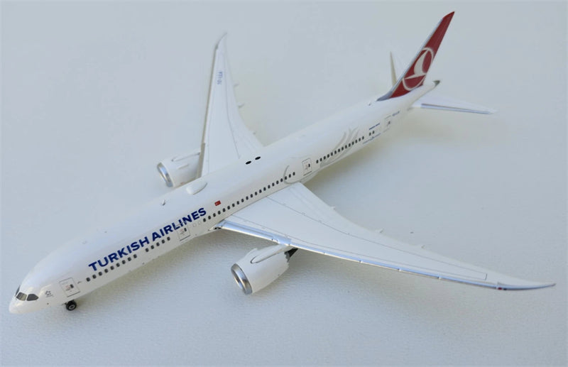 Phoenix 1:400 Turkish Airlines Boeing 787-9 TC-LLA  DIECAST Model