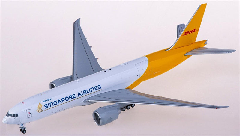 JC Wings Singapore Airlines DHL Boeing 777-200LRF 9V-DHA 1:400 Diecast Model view 2