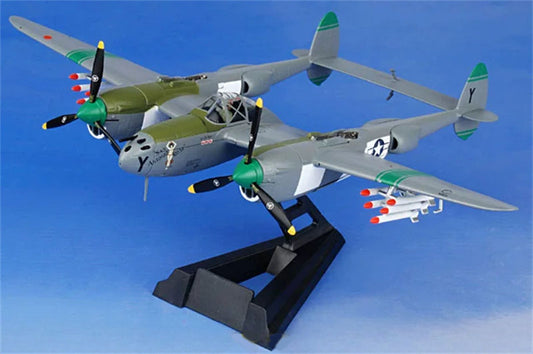 Witty US Air Force P-38J  1:72 Model 1944  San Antonio Rose