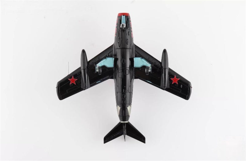 HOBBY MASTER MIG-15bis Experimental Red 1016 Combat Air Musem Kansas 1:72 Airplane Pre-built Model