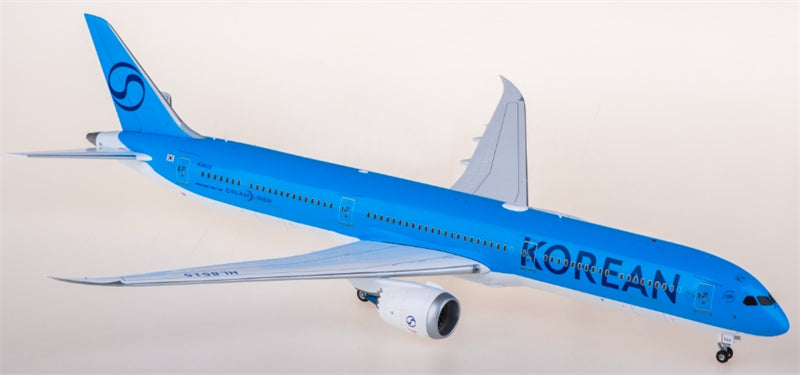 SQ Wings Korean Air Boeing 787-10 HL8515 1:200 Diecast Model view 1