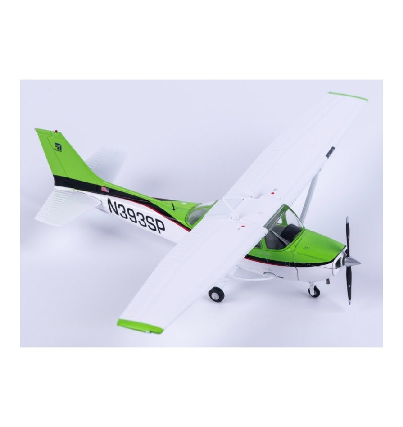 Geminijets 1:72 Cirrus Aviation Cessna 172S N393SP  DIECAST Model