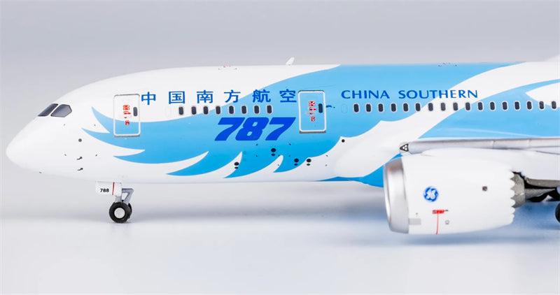 NG Models 1:400 China Southern Boeing 787-8 B-2788  DIECAST Model