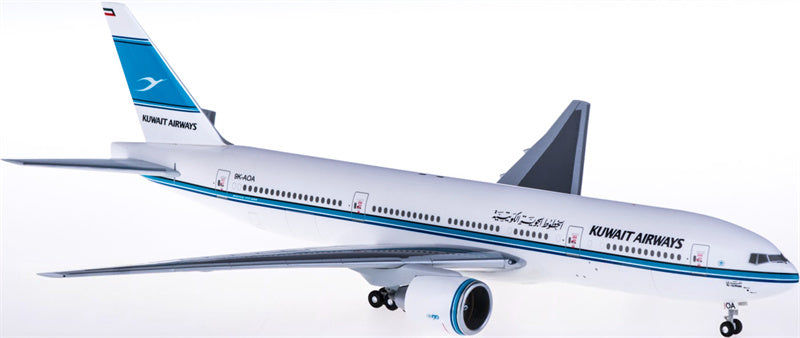 Hogan Kuwait Airways Boeing 777-200ER 9K-AOA 1:200 ABS Model view 1