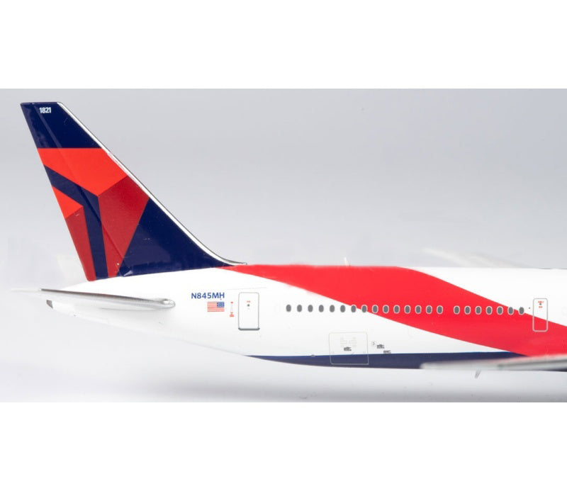 PandaModel 1:400 Delta Air Lines B767-400ER N845MH  DIECAST Model