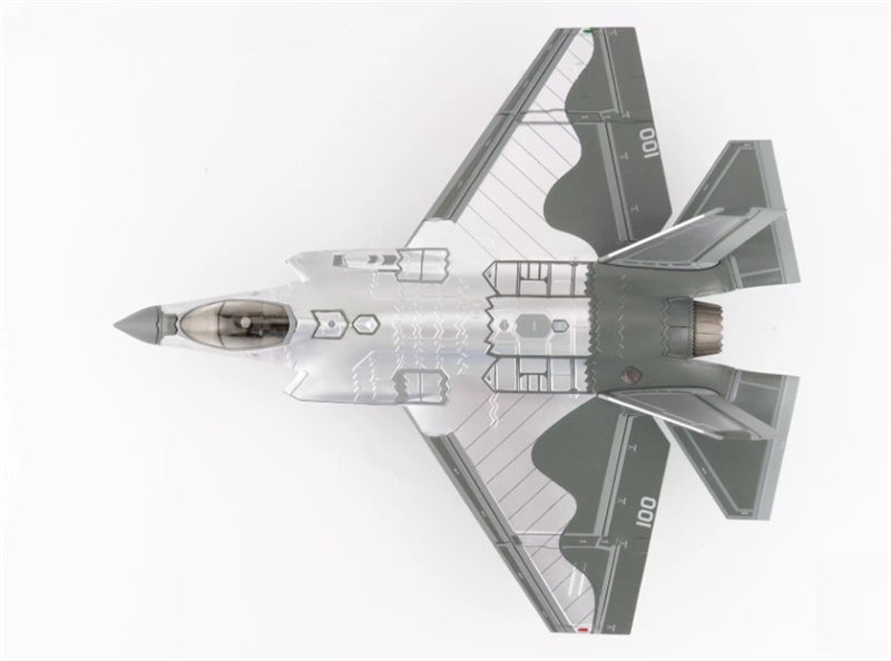 HOBBY MASTER F-35C Mirror Coating XE-100/168733 US Navy August 2022 1:72 Airplane Pre-built Model