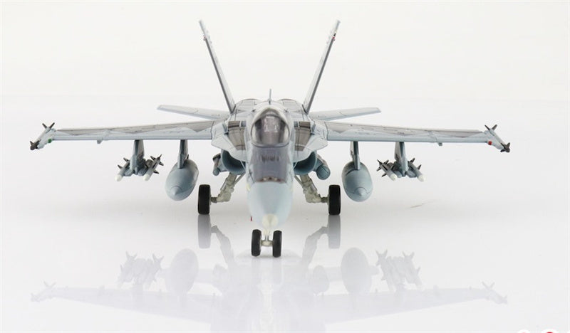 HOBBY MASTER F/A-18C Hornet 165227/312 VMFA-312 MCAS Iwakuni Yamaguchi 2022 1:72 Aircraft Pre-built Model
