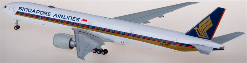 JC Wings Singapore Airlines Boeing 777-300ER 9V-SWZ 1:200 Diecast Model view 4