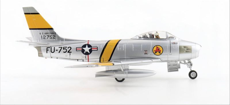 HOBBY MASTER USAF F-86E 334th FIS 1:72 Model 1952 George Andrew Davis Jr.51-2752