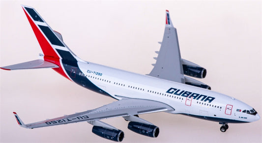 Phoenix Cubana Airlines Ilyushin Il-96-300 CU-T1250 1:400 Diecast Model view 1