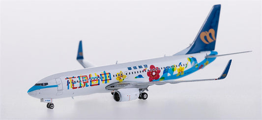Phoenix Mandarin Airlines Boeing 737-800 B-18659 1:400 Diecast Model view 1