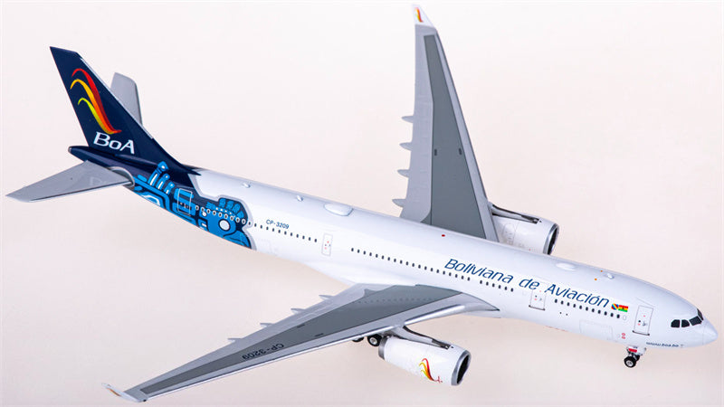 Phoenix Boliviana de Aviacion Airbus A330-200 CP-3209 1:400 Diecast Model view 3