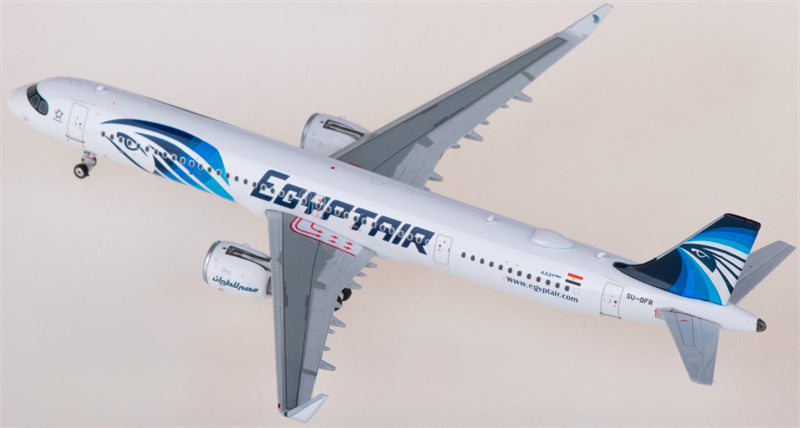 Phoenix EgyptAir Airbus A321neo SU-GFR 1:400 Diecast Model view 4