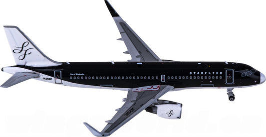 Phoenix Star Flyer Airbus A320 JA26MC 1:400 Diecast Model view 1