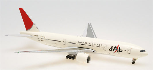 AeroClassics JAL Boeing 777-200 JA8985 1:500 Diecast Model view 1