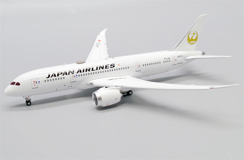 JC Wings Japan Airlines Boeing 787-8 JA835J Flaps Down 1:400 Diecast Model view 1