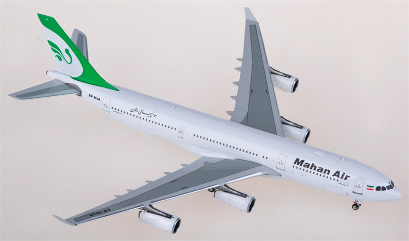 Phoenix Mahan Air Airbus A340-200 EP-MJA 1:400 Diecast Model view 3