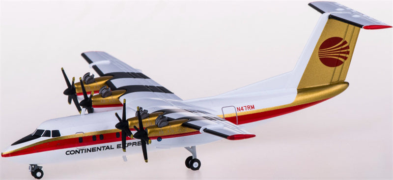 Herpa Continental Airlines De Havilland Canada DHC-7 N47RM 1:200 Diecast Model view 3