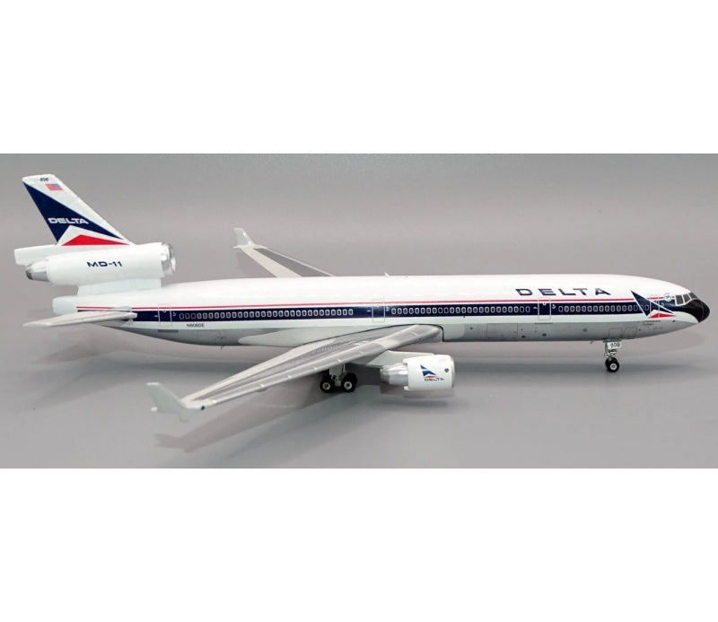 Phoenix 1:400 Delta Air Lines MD-11 N806DE  DIECAST Model