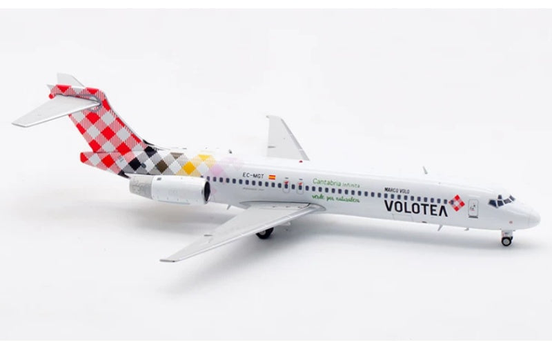 JC Wings 1:200 Volotea B717-200 EC-MGT  DIECAST Model