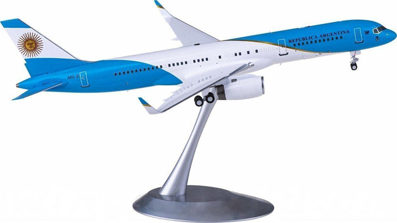 NG Models FAA Boeing 757-200 ARG-01 1:200 Diecast Model view 1