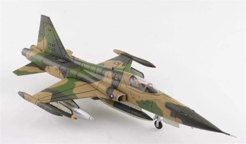 HOBBY MASTER F-5C Skoshi Tiger 64-13332 10th Fighter Commando Sqn. USAF Bien Hoa AFB 1965 1:72 Aircraft Pre-built Model