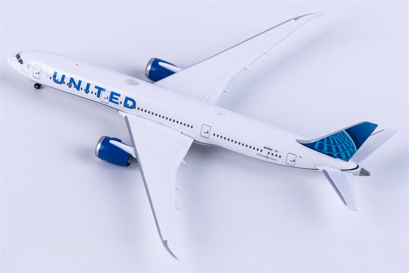 Herpa 1:500 United Airlines Boeing 787-9 N25982  Diecast Model