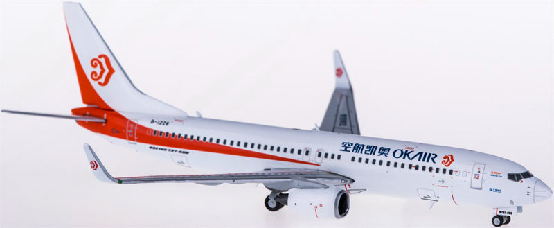 JC Wings OK Air Boeing 737-800 B-1228 1:400 Diecast Model view 4