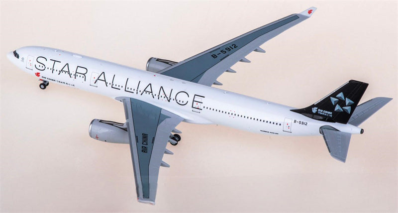 NG Models 1:400 Air China Airbus A330-300 B-5912 Diecast Model view 4