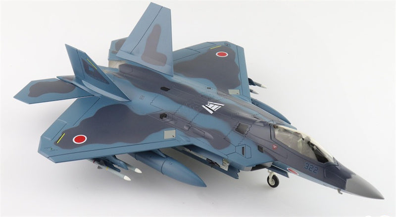 HOBBY MASTER Lockheed F-22 Raptor Sea Camouflage 37-8322 3rd Sq Japan JASDF (pseudo scheme) (with 8 x AAM-3 under the wings) 1:72 Aircraft Pre-built Model