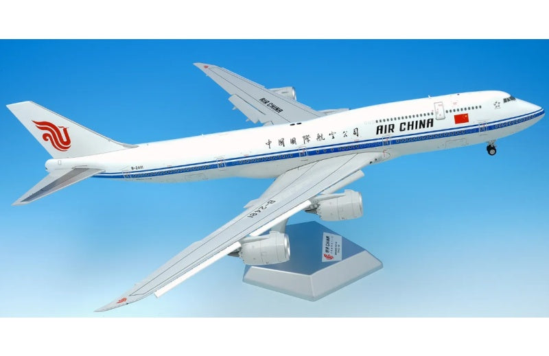 SQ Wings 1:200 Air China B747-8I B-2481 Flaps down DIECAST Model