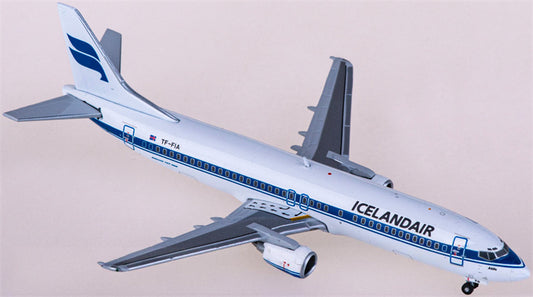 JC Wings Icelandair Boeing 737-400 TF-FIA 1:400 Diecast Model view 1