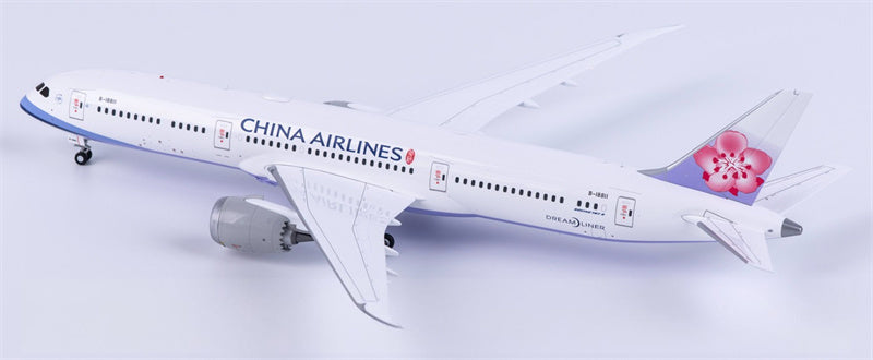 SQ Wings China Airlines Boeing 787-9 B-18811 1:200 Diecast Model view 1