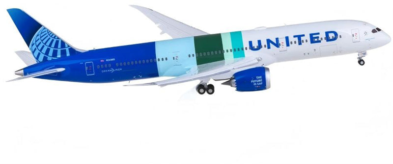 Geminijets United Airlines Boeing 787-9 N24988 flaps down 1:200 Diecast Model view 1