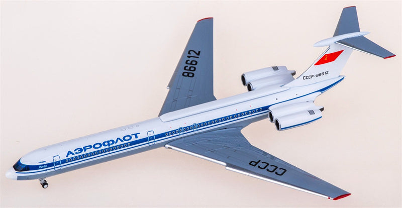 Phoenix 1:400 Aeroflot Ilyushin IL-62 CCCP-86612 Diecast Model view 2
