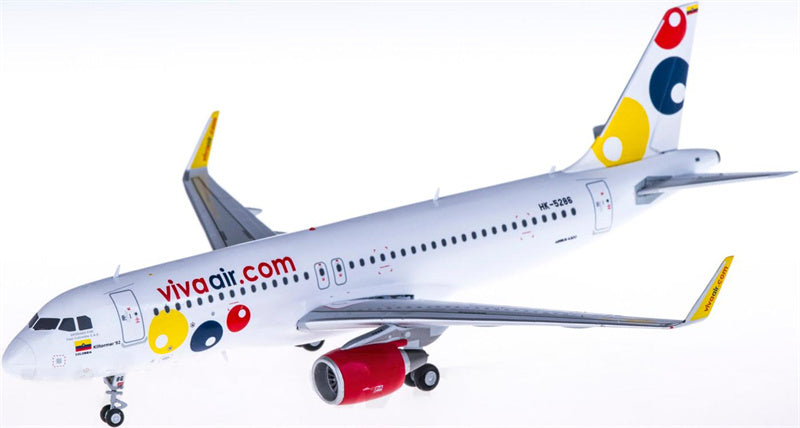 Geminijets Viva Air Airbus A320 HK-5286 1:200 Diecast Model view 1