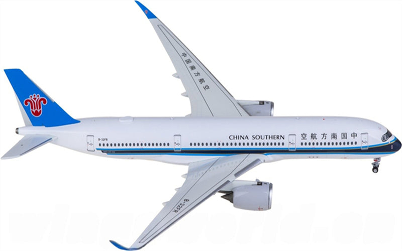 NG Models China Southern Airlines for Airbus A350-900 B-32FR 1:400 Airplane Pre-built Airliner Model Display
