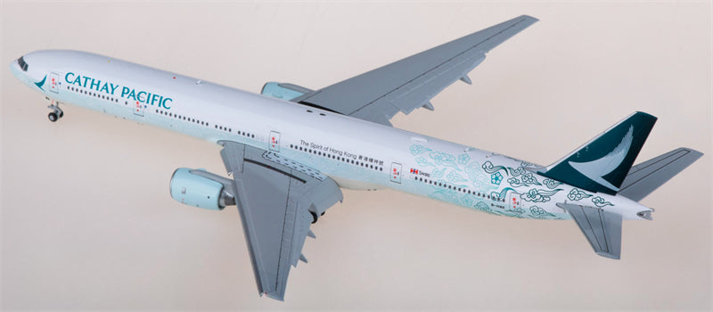 JC Wings Cathay Pacific Boeing 777-300 B-HNK Flaps Down 1:400 Diecast Model view 2